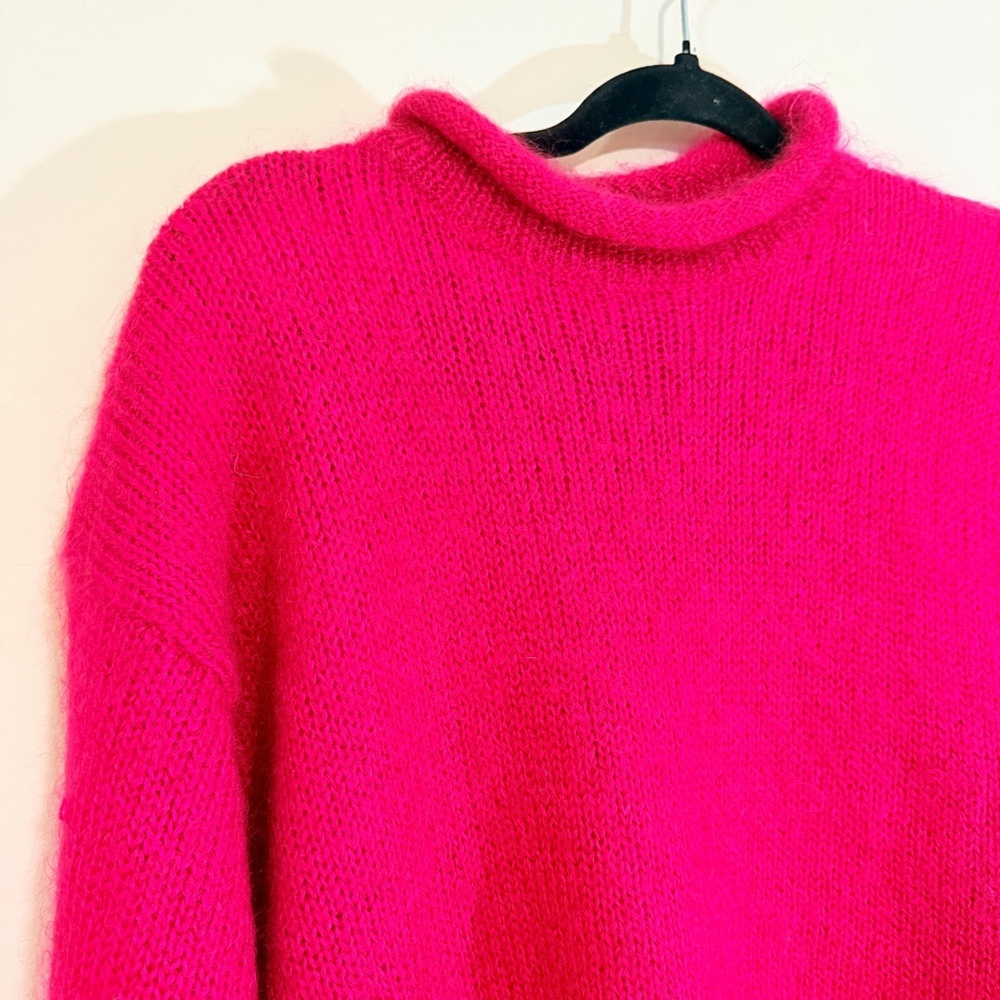 ❤️ Cozy Soft Red Fuzzy Knit Mock Neck Sweater